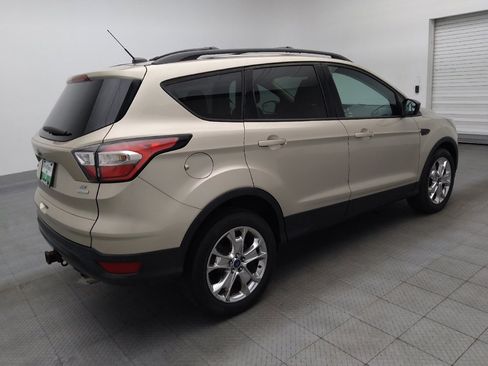 Used 2017 Ford Escape SE w/ SE Sport Appearance Package image 10