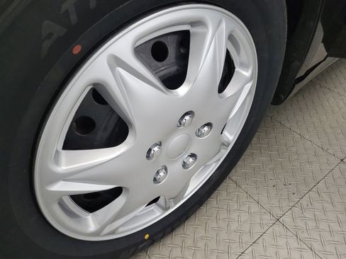 Used 2019 Ford Fusion S image 31