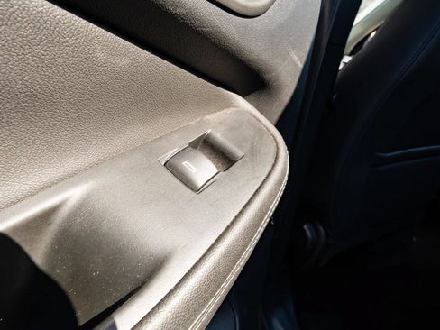 Used 2024 Buick Encore GX Preferred FWD image 25