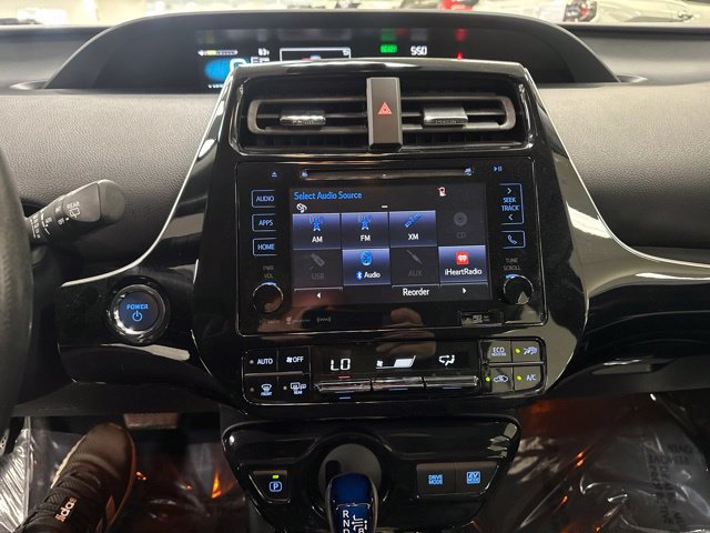 Used 2016 Toyota Prius Four Touring FWD image 11