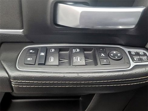 Used 2024 RAM 2500 Big Horn image 38