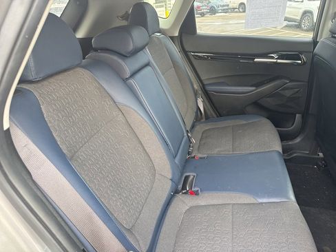 Used 2024 Kia Seltos S image 8