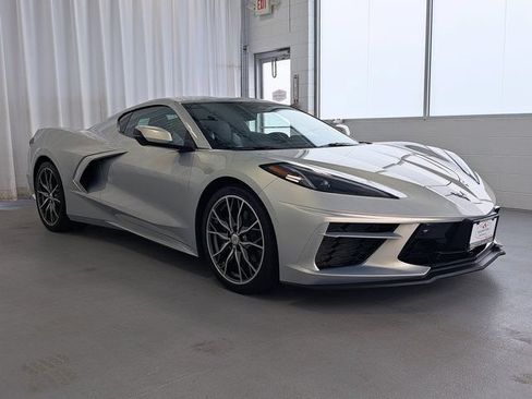 Used 2024 Chevrolet Corvette Stingray Preferred Cpe w/ Stealth Interior Trim Package RWD image 4