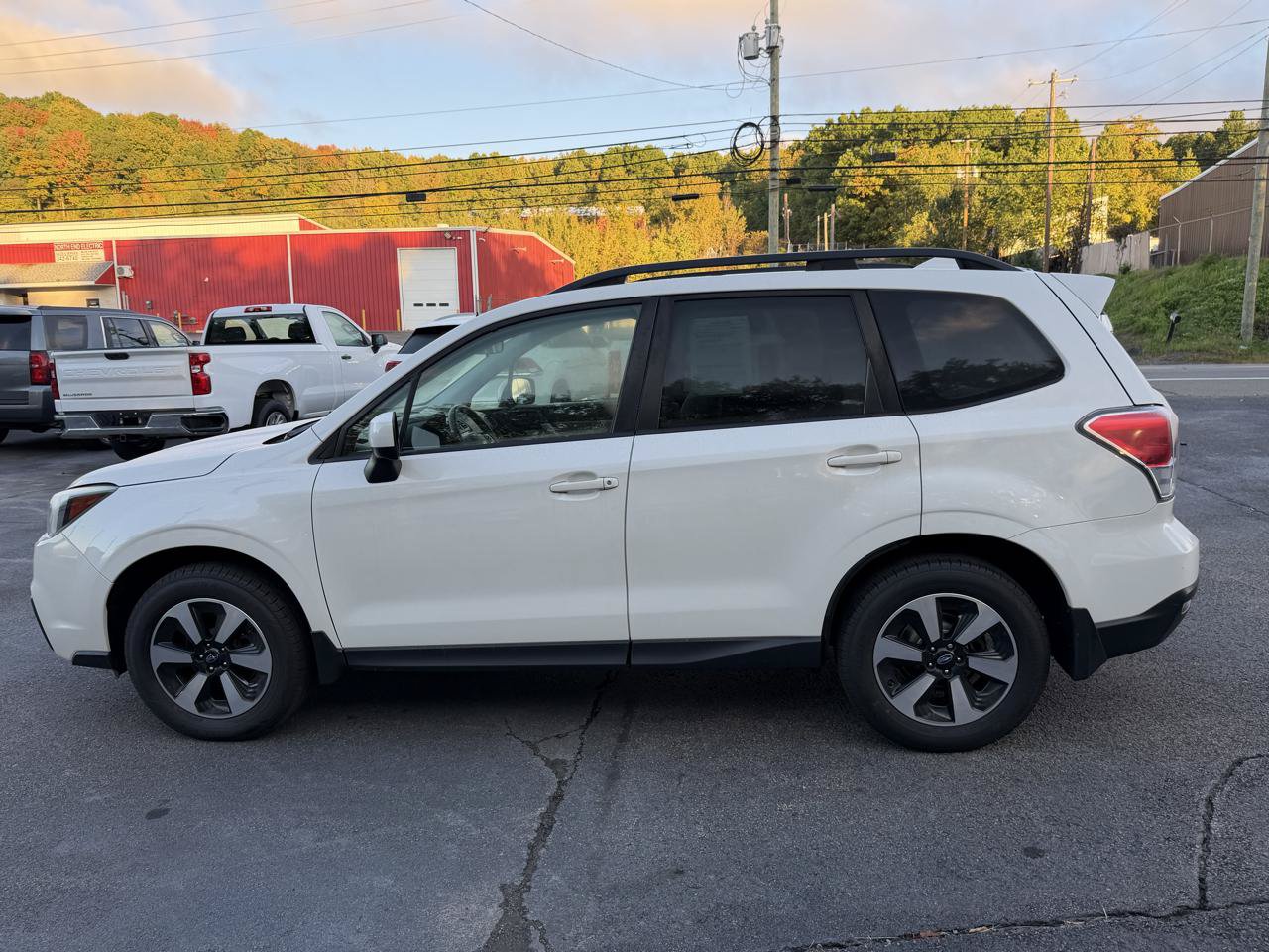 Used 2018 Subaru Forester 2.5i Premium w/ Protection Package #1 AWD/4WD image 11