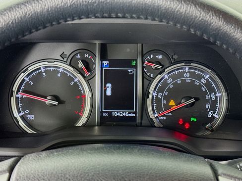 Certified 2021 Toyota 4Runner Limited AWD/4WD image 12