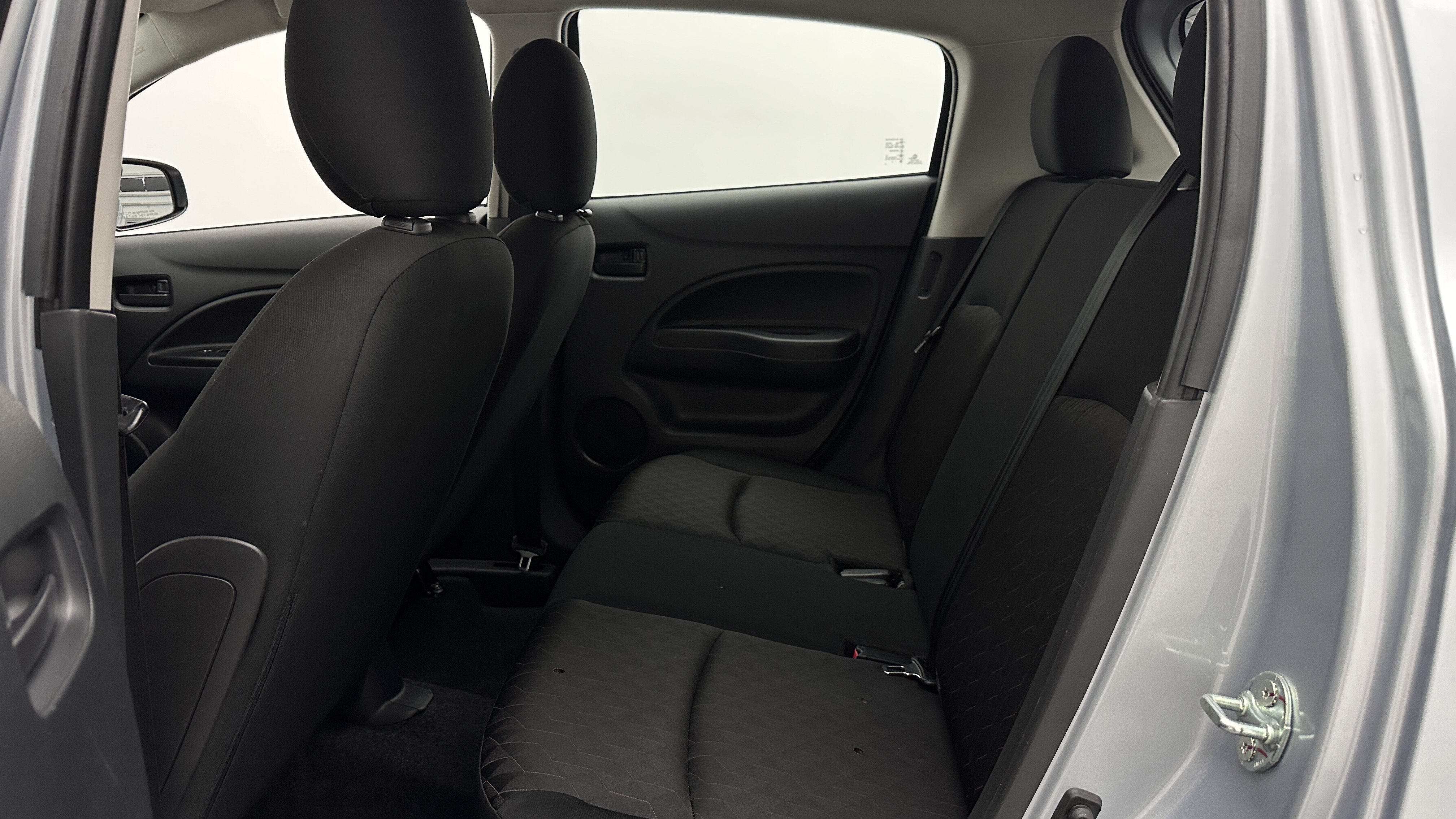 Used 2024 Mitsubishi Mirage ES FWD image 18
