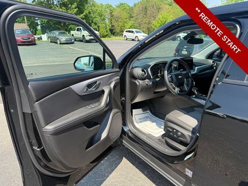 Used 2025 Chevrolet Blazer LT w/ Driver Confidence Package AWD/4WD image 12