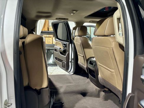 Used 2019 GMC Sierra 2500 Denali w/ Duramax Plus Package image 23