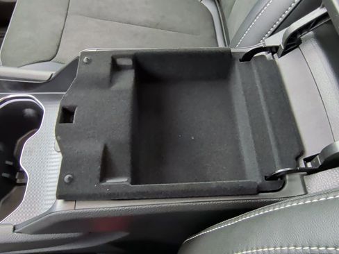 New 2025 Jeep Grand Cherokee Altitude image 35