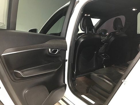 Used 2016 Volvo XC90 T6 R-Design w/ Vision Package image 15