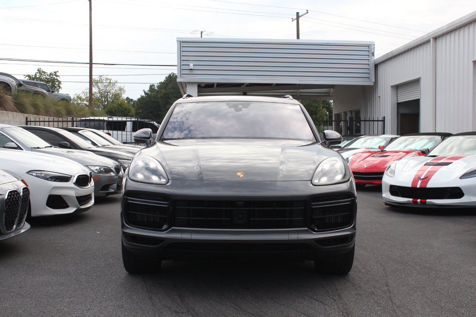 Used 2023 Porsche Cayenne Turbo AWD/4WD image 7