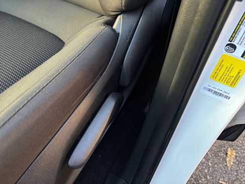 Used 2025 Toyota RAV4 LE image 23