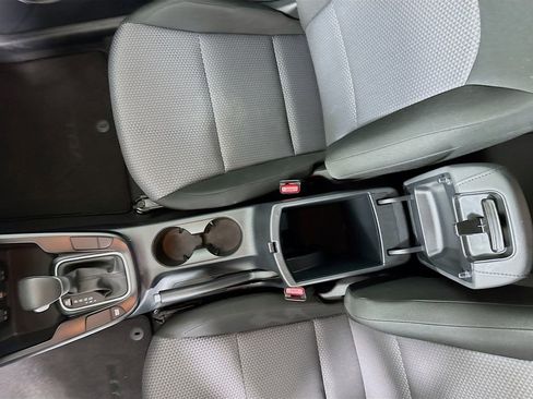 Used 2025 Kia Soul LX w/ LX Technology Package image 34