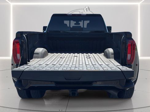 Used 2022 GMC Sierra 3500 Denali AWD/4WD image 34