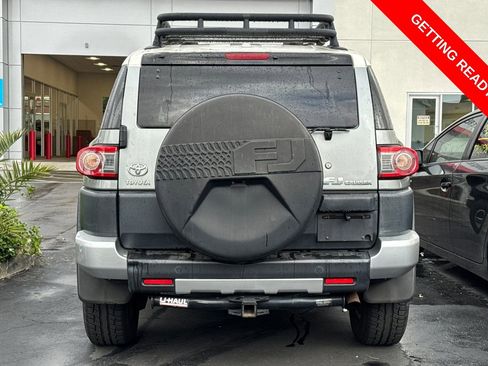 Used 2012 Toyota FJ Cruiser 4WD w/ Upgrade Pkg image 6