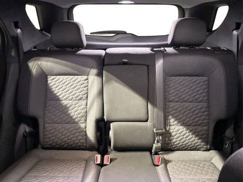 Used 2021 Chevrolet Equinox LT image 19