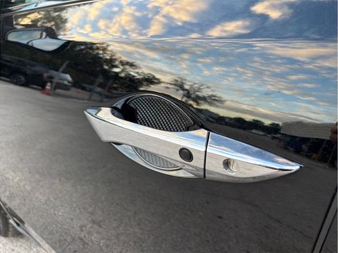 Used 2017 Acura MDX SH-AWD Sport Utility 4D image 16