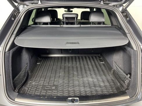 Used 2023 Audi SQ5 Premium Plus w/ Premium Plus Package image 27
