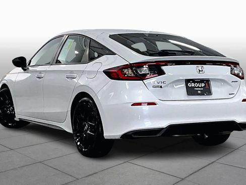 Used 2025 Honda Civic Sport image 12