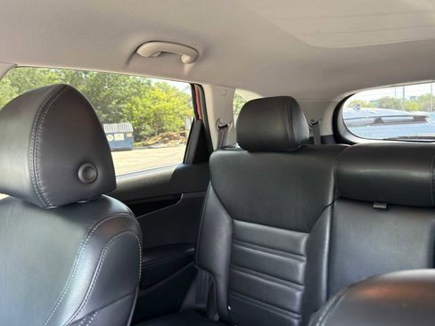 Used 2019 Kia Sorento EX FWD image 13