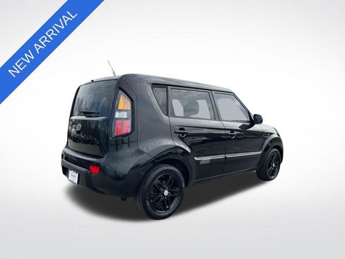 Used 2011 Kia Soul + w/ Audio Pkg image 3