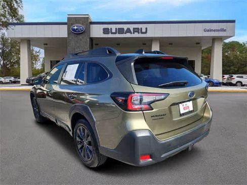 Used 2023 Subaru Outback Onyx Edition image 4