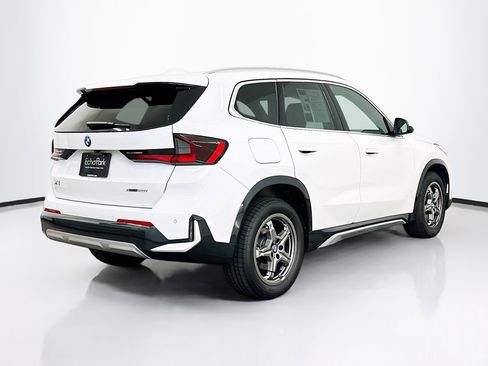 Used 2025 BMW X1 xDrive28i AWD/4WD image 9