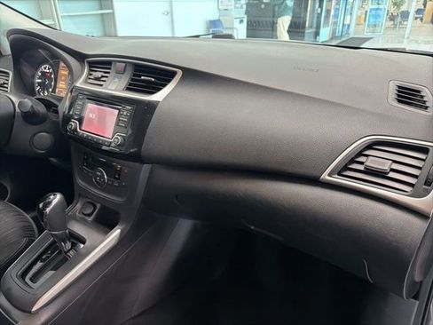 Used 2018 Nissan Sentra SV FWD image 22