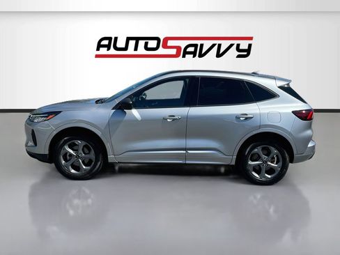 Used 2024 Ford Escape ST-Line w/ Tech Pack #1 AWD/4WD image 4