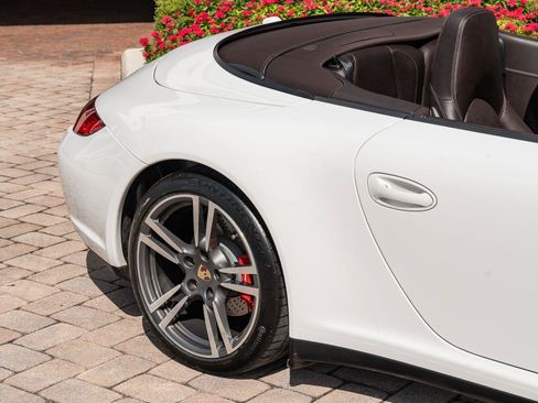 Used 2011 Porsche 911 Carrera 4S AWD/4WD image 15