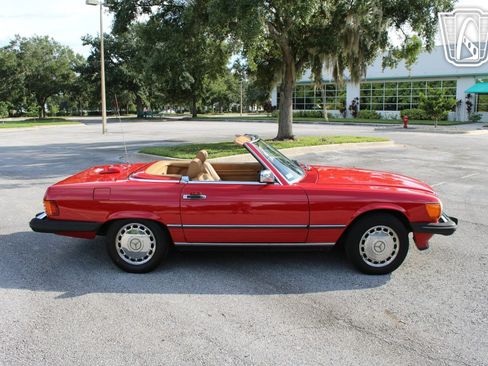 Used 1987 Mercedes-Benz 560 SL image 26