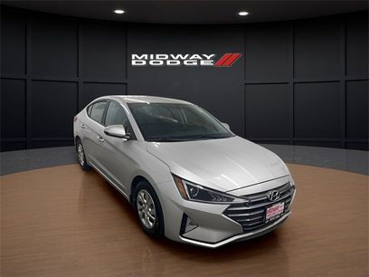 Used 2019 Hyundai Elantra SE w/ Cargo Package
