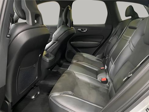 Used 2019 Volvo XC60 T6 R-Design w/ Protection Package Premier image 23