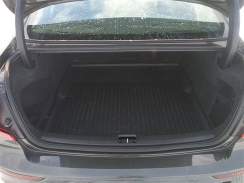 Used 2019 Volvo S60 T6 Momentum w/ Premium Package image 32