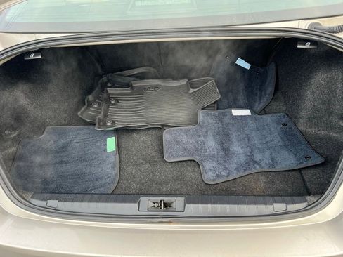 Used 2018 Subaru Legacy 3.6R Limited image 25