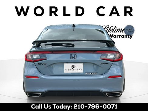 Used 2024 Honda Civic Sport Touring image 4