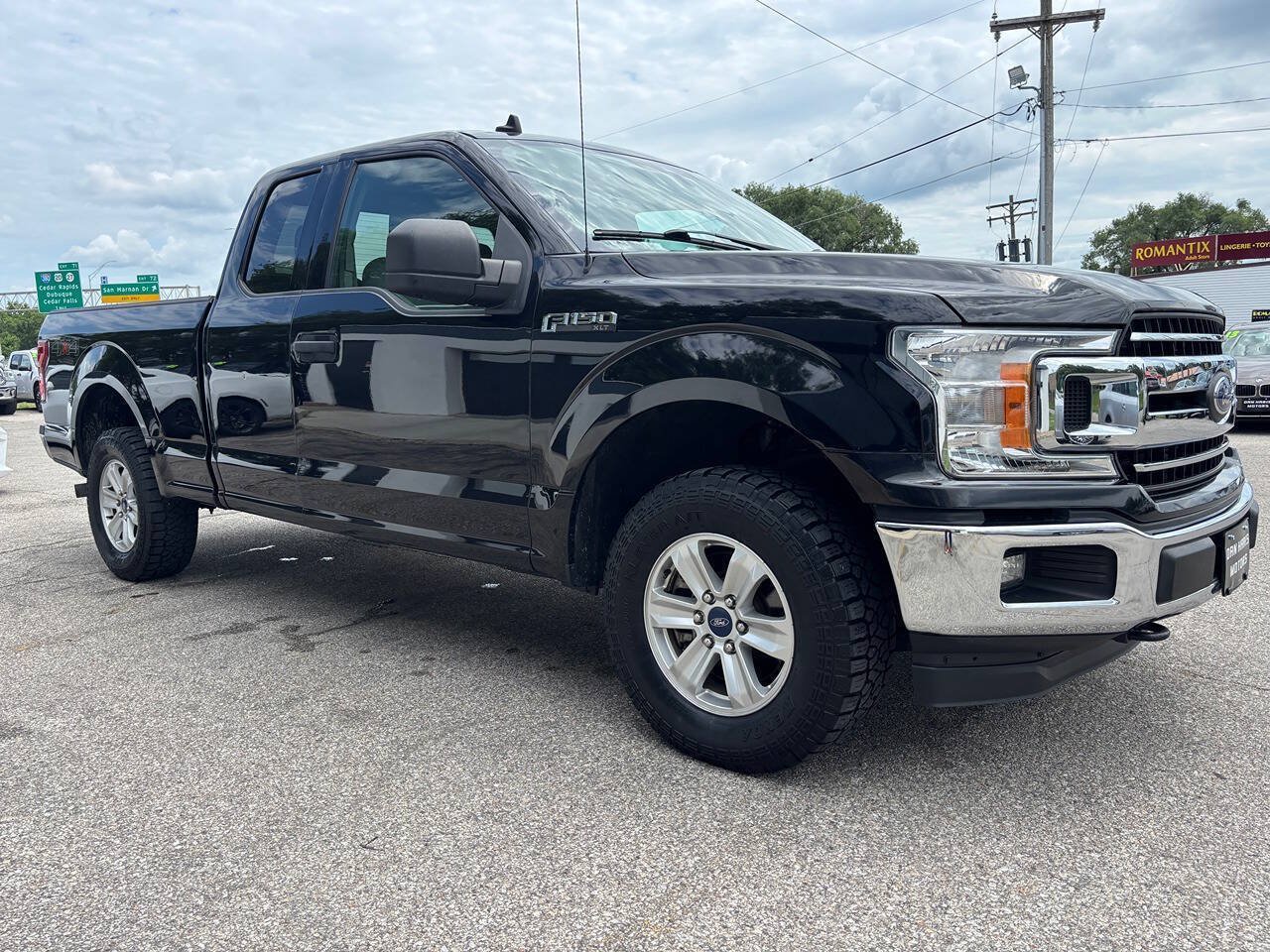 Used 2019 Ford F150 XLT AWD/4WD image 4