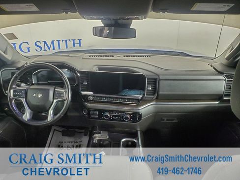 Used 2023 Chevrolet Silverado 1500 RST AWD/4WD image 16
