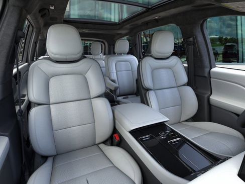 New 2026 Lincoln Aviator Black Label w/ Dynamic Handling Package AWD/4WD image 10
