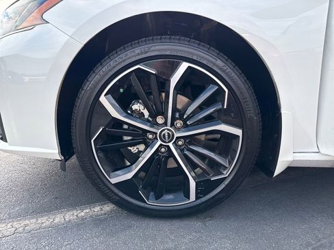 New 2025 Nissan Altima 2.5 SR w/ SR Premium Package image 26