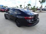 Used 2024 Volkswagen Jetta SE w/ Panoramic Sunroof Package image 6