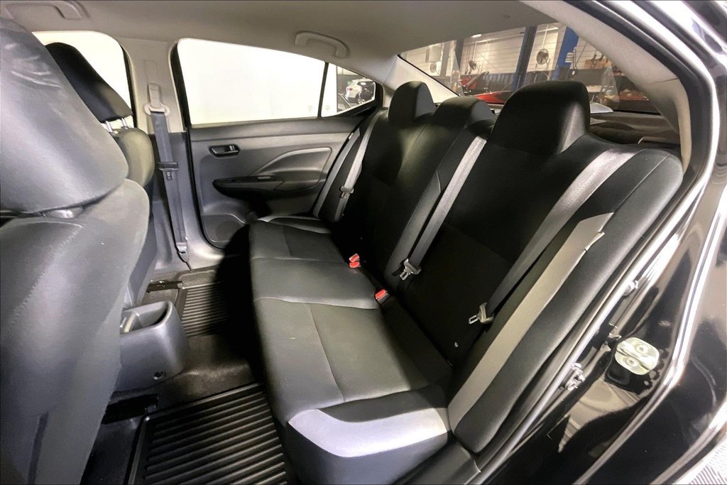 Used 2025 Nissan Versa S w/ Trunk Package FWD image 32