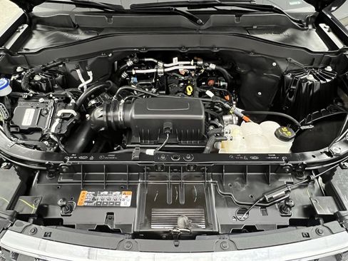Used 2024 Ford Explorer XLT w/ Equipment Group 202A image 74