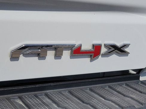 Used 2023 GMC Sierra 1500 AT4X AWD/4WD image 9