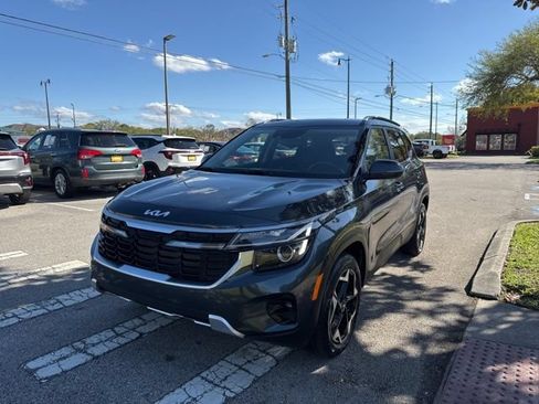 Used 2025 Kia Seltos S FWD image 4