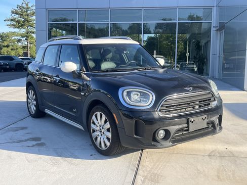 Used 2021 MINI Cooper Countryman ALL4 AWD/4WD image 2