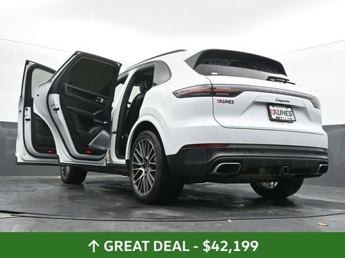 Used 2022 Porsche Cayenne image 73