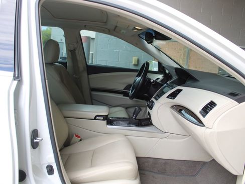 Used 2015 Acura RLX w/ Technology Package FWD image 16