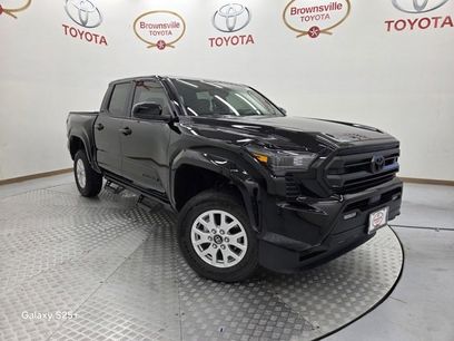 New 2025 Toyota Tacoma SR5