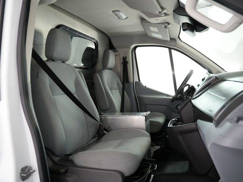 Used 2019 Ford Transit 250 130 Low Roof image 39